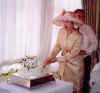 4x3 jj cake2.jpg (27342 bytes)